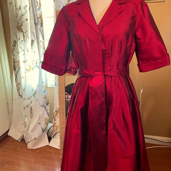 Beautiful brand new crimson Jones of New York dress - size 10. - Picture 1 of 3